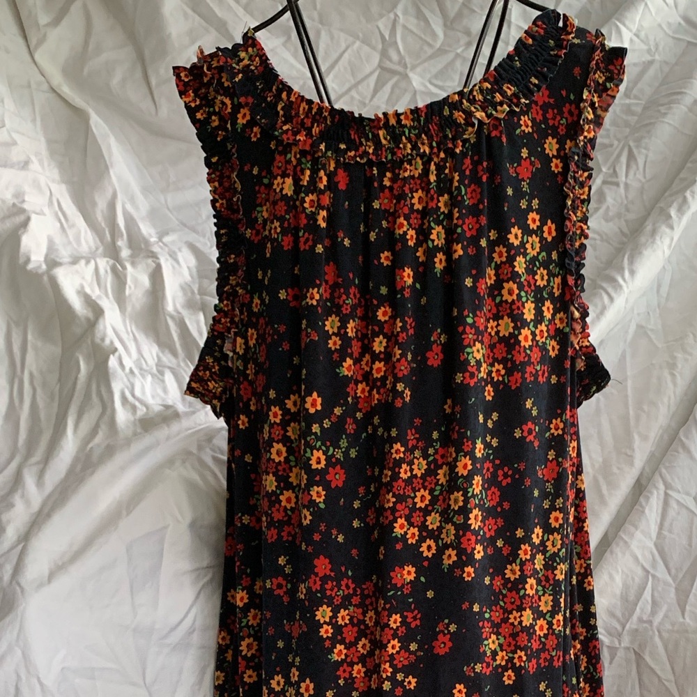 Allen B. Micro Floral Sundress Sleeveless Ruffled Neckline Arm Holes Banded Hem
